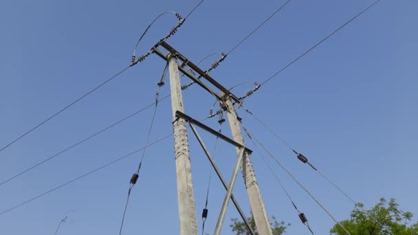 Electricity Pole Blue Sky Background Rural Area Electricity Cable Pole — Stockvideo