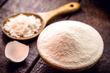 rice flour, alternative flour made with powdered rice husks, gluten free alternative ingredient