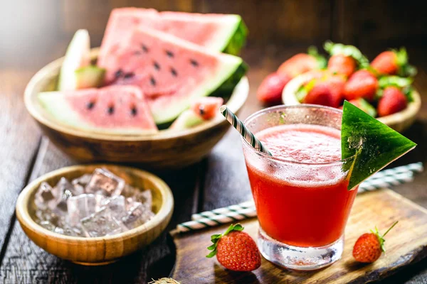 Natural Iced Watermelon Strawberry Juice Made Organic Fruits Served Summer — Stockfoto