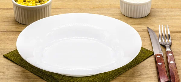 午餐和餐桌模型 顶部视图 空盘子食物 广告用途 — 图库照片