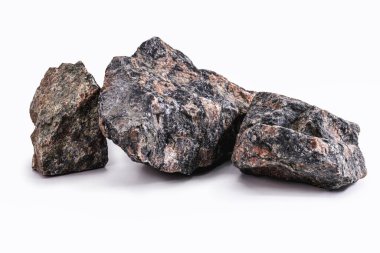 İnşaat sektöründe kullanılan taş, taş ya da kaya parçaları. Pedrisco veya ezilmiş taş, ağla ezilmiş taştır.