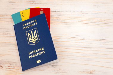 Ukrayna pasaportu, kredi kartları