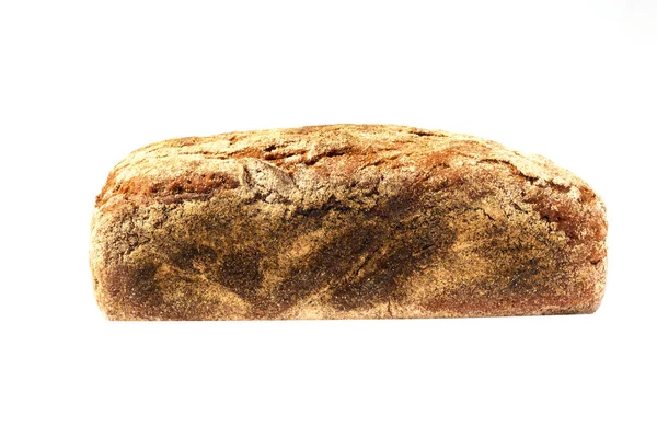 Vers gebakken brood geïsoleerd op een witte achtergrond — Stockfoto