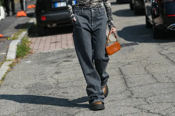 Milan Italy September 2021 Street Style Outfit Woman Wearing Fashionable — Stock Photo, Image