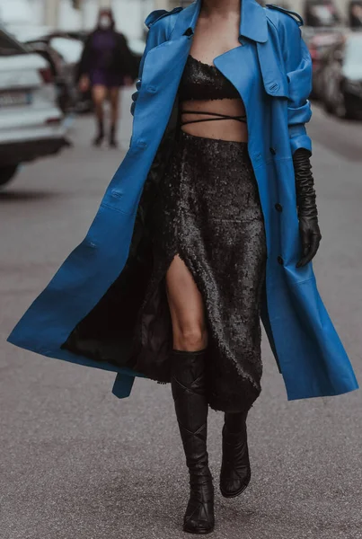 Milano Settembre 2021 Outfit Street Style Donna Abito Alla Moda — Foto Stock
