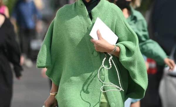 Milán Italia Septiembre 2021 Traje Calle Mujer Con Atuendo Moda —  Fotos de Stock