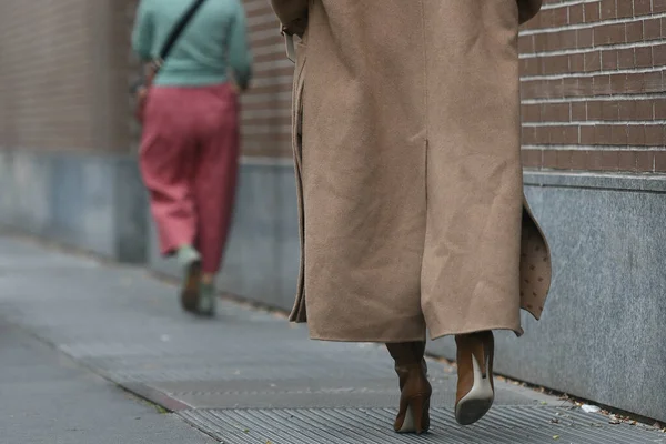 Milán Italia Septiembre 2021 Traje Calle Mujer Moda Con Atuendo —  Fotos de Stock