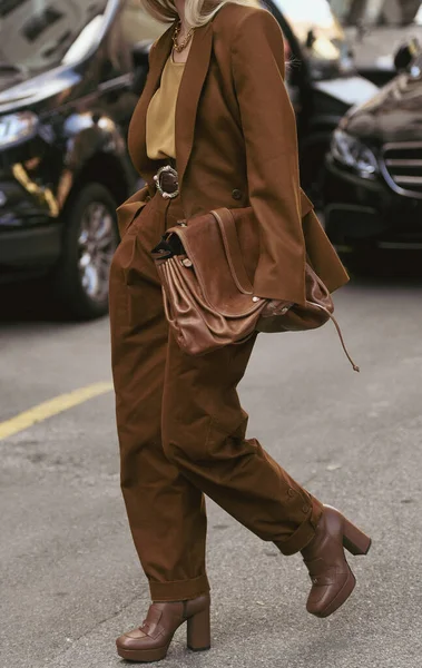 Milano Italien September 2021 Street Style Outfit Fashionabel Kvinna Klädd — Stockfoto