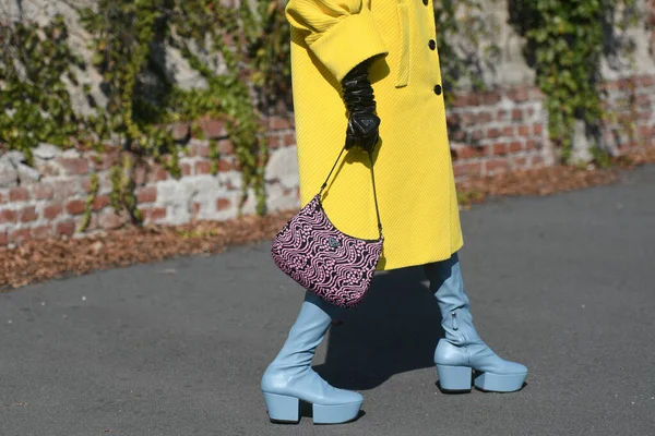 Milano Italien September 2021 Street Style Outfit Fashionabla Kvinna Bär — Stockfoto