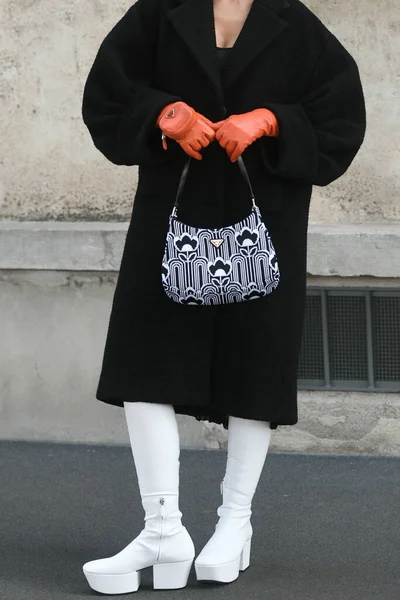 Milán Italia Septiembre 2021 Traje Calle Mujer Moda Con Abrigo — Foto de Stock