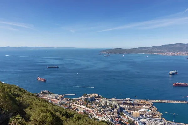 Estrecho Gibraltar Con Costa Africana Fondo Lejano — Foto de Stock
