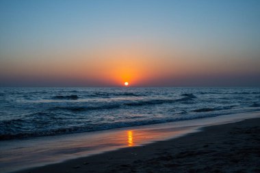 İspanya 'da gün batımının tam karesi