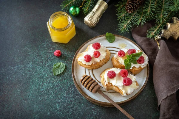 Christmas Dinner Holiday Menu Traditional Italian Antipasto Bruschetta Appetizer Cream — Stock Photo, Image