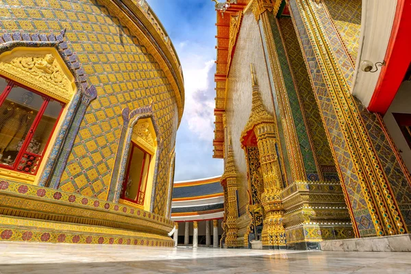 Schöne Goldene Kunst Und Architektur Des Ratchabophit Tempels Das Erbe — Stockfoto