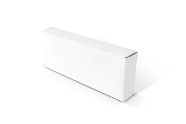製品設計のためのブランクホワイトペーパーボックスクリッピングパスと白の背景に隔離されたモックアップ — ストック写真