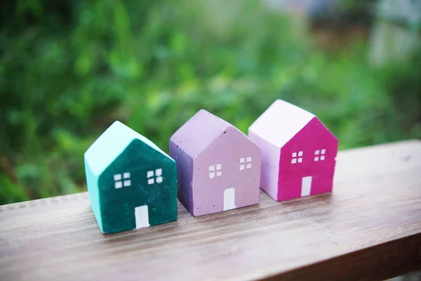 Pequenas Casas Coloridas Miniatura Aldeia Home Real Estate Conceito — Fotografia de Stock
