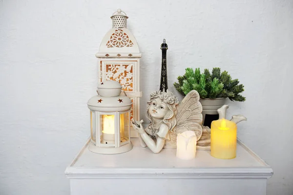 Home Decoration Accessories Eiffel Statue Fairy Statue White Lantern Alarm — Fotografia de Stock