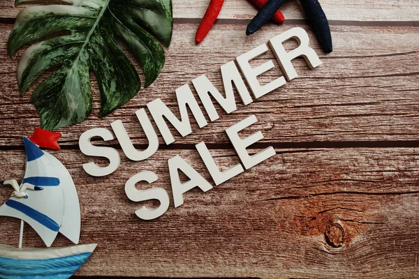 Summer Sale Promotion Dekoration Mit Maritimen Ornament Auf Holzgrund — Stockfoto