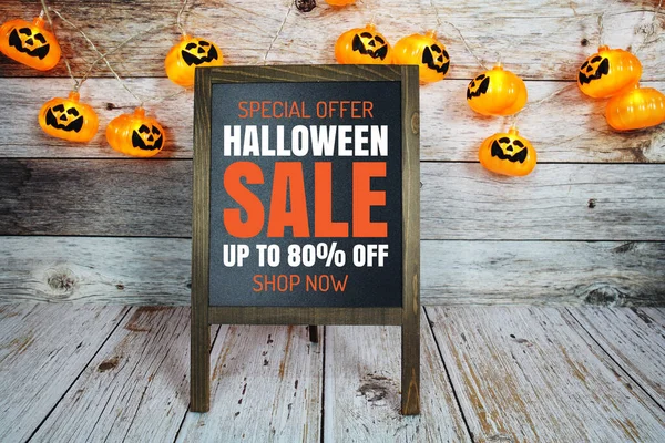 Halloween Sale Promotion Text Message Led Halloween Pumpkin Wooden Background — Stockfoto