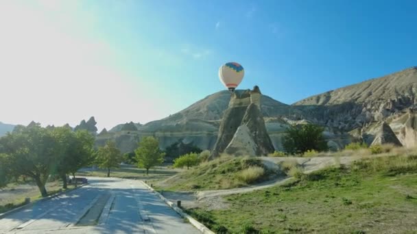 Pasabag Valley Pasabaglari Open Air Museum Flying Hot Air Balloon — Video Stock