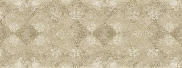 古いベージュの白茶色のヴィンテージを身に着けているみすぼらしいエレガントなダマスクリューズダイヤモンド花のパッチワークモチーフタイル石コンクリートセメント壁の壁紙テクスチャの背景バナー — ストック写真