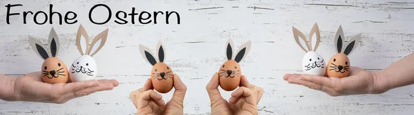 Happy Easter Achtergrond Banner Panorama Wenskaart Jonge Vrouwen Met Paaseieren — Stockfoto