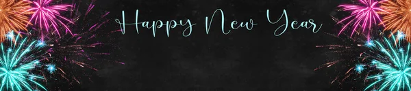 Щасливий Новий Рік Партія Феєрверків Фонова Банерна Панорама Довго Барвисті — стокове фото