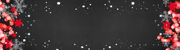 节日圣诞 降临背景横幅全景 卡片模板 爆竹灯 冰晶和雪片 隔离在黑暗的黑色夜晚纹理 有复制空间 — 图库照片