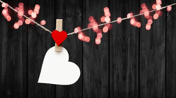 Feliz Dia Dos Namorados Fundo Coração Branco Pendurar Pinos Roupas — Fotografia de Stock