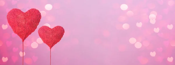 День Святого Валентина Абстрактный Фон Розовых Цветах Красные Шары Сердца — стоковое фото