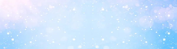 Snöflingor Isolerade Blå Himmel Vinter Snö Väder Snöig Bakgrund — Stockfoto