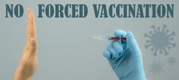 Coronavirus Covid Corona Vaccination Forced Vaccination Лікар Тримає Шприц Вакцинацією — стокове фото