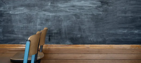 Tableau Noir Vide Dans Une Salle Classe École Avec Chaises — Photo