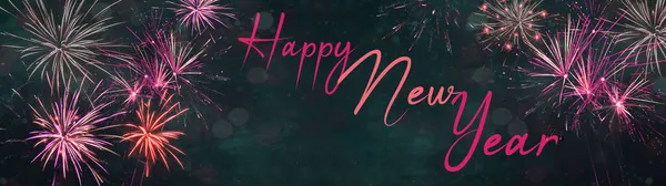 Ευτυχισμένο Νέο Έτος Φόντο Πανόραμα Ευχετήρια Κάρτα Ροζ Πυροτέχνημα Στο — Φωτογραφία Αρχείου