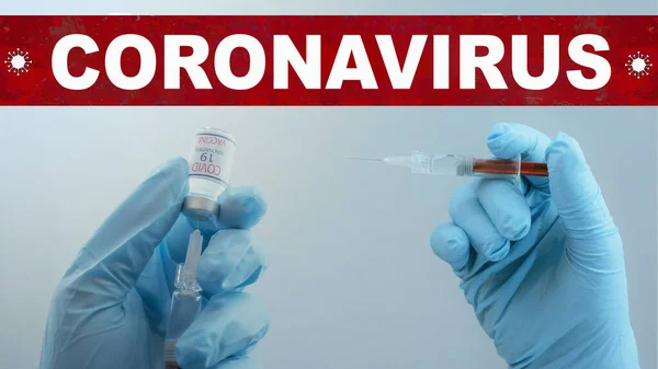 Coronavirus Covid Oltás Orvos Kezében Corona Vakcinával Üres Transzparenssel — Stock Fotó