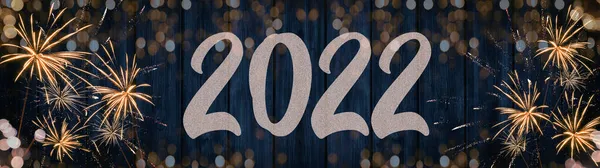 Feliz Año Nuevo 2022 Pancarta Felicitación Panorámica Fondo Fuegos Artificiales —  Fotos de Stock