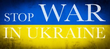 UKRAINE arka planında SAVAŞ Dursun - Soyut vatansever boyalı, çatlak beton duvar dokusu, Ukrayna bayrağının renginde