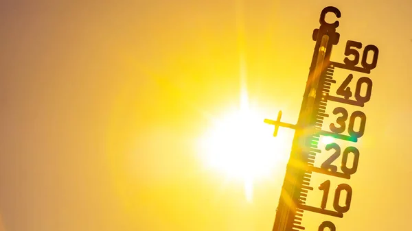 Hot Weather Heat Wave Summer Heat Background Thermometer Yellow Orange — Φωτογραφία Αρχείου