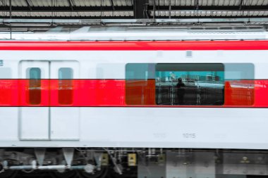 SRT Kırmızı Hatlar Banliyö Toplu Taşımacılığı