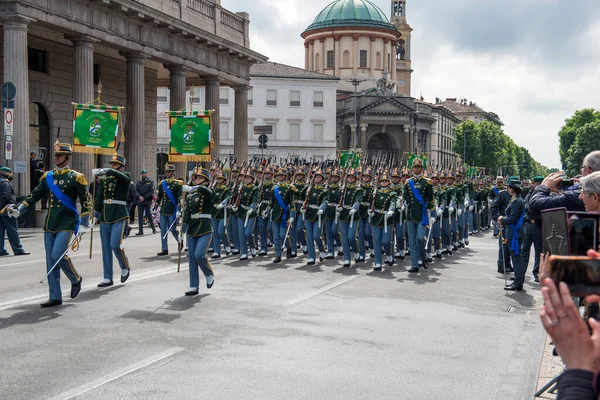 Bergamo Olaszország 2019 Május Pénzügyi Őrakadémia Kadétjainak Felvonulása Eskü Letétele — Stock Fotó