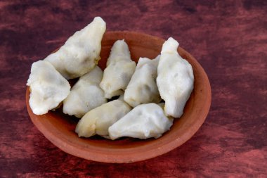 Hint Kerala 'sında Kozhukatta Pidi, Hint Kerala' sında Tamilnadu çay saatinde abur cubur Ganesha chathurthi, Diwali, Navratri Dussehra, Hint festivali tatlı yemeği Hristiyan yemeği Palm Sunday için tatlı modak pirinç köftesi..