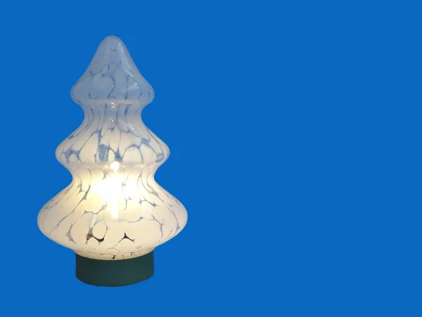 Lampe Forme Arbre Noël Isolée Sur Fond Bleu Endroit Pour — Photo