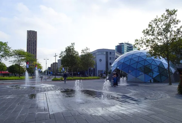 Eindhoven Netherlands 2022 Square Shopping Centre Fountains Shop Eindhoven中心 — 图库照片