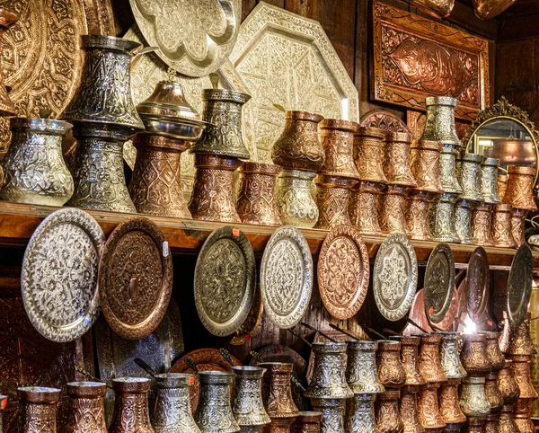 Sarajevo Bosnia May 2022 Copper Silver Brass Tableware Sale Shop — Foto de Stock