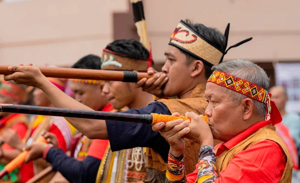 Central Kalamantan Indonesia May 2022 Men Competing Blow Gun Competition —  Fotos de Stock