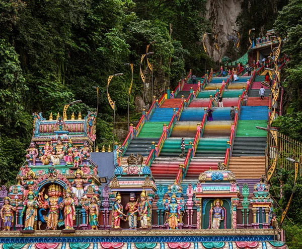 Malasia Julio 2022 Coloridas Escaleras Que Conducen Las Cuevas Batu —  Fotos de Stock