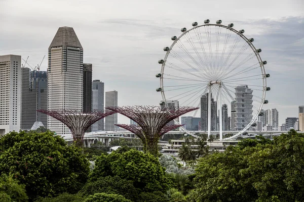 Singapore July 2022 Ferris Wheel Distance — Stock Photo, Image