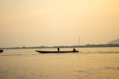 Laos 'un güneyinde Sunset View Mekong Nehri