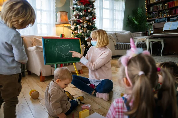 Childminder Children Face Mask Because Covid Coronavirus Preschool — Stock Photo, Image