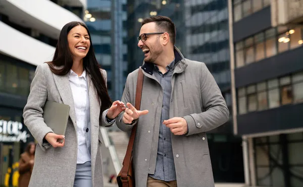 Business People Having Fun Chatting Workplace Outdoor — Stock Photo, Image